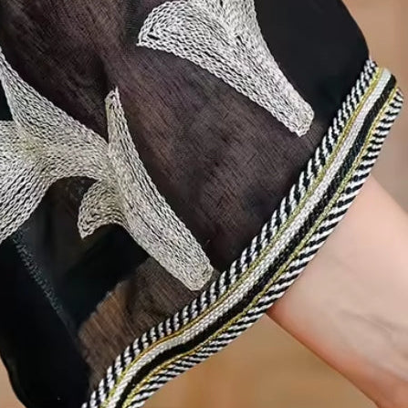 Embellished Overlay met Borduurwerk