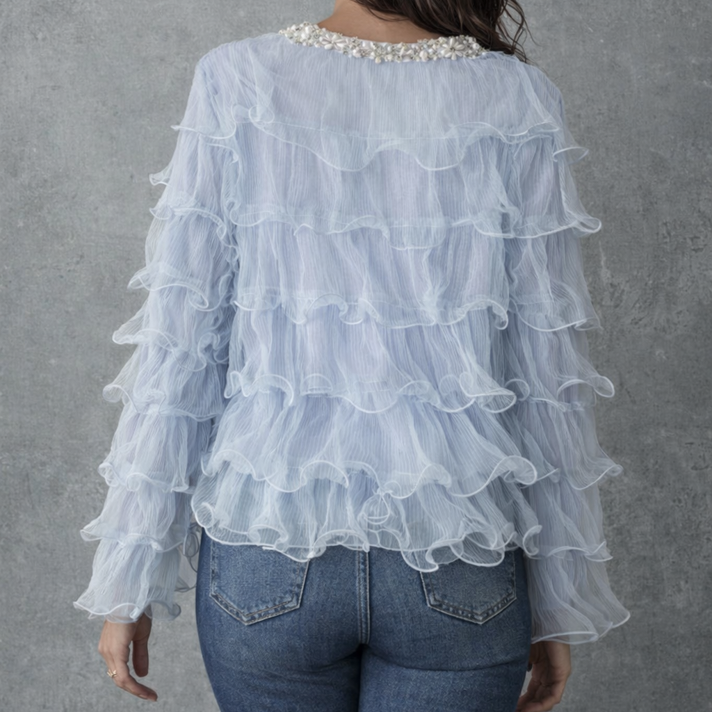 Lichtblauwe Ruffle Blouse met Parel- en Bloemapplicatie