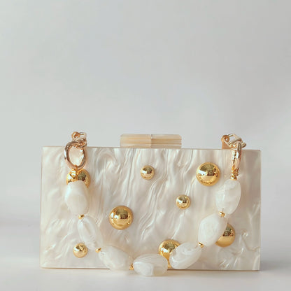 Clutch met Goudkleurige Stud Details
