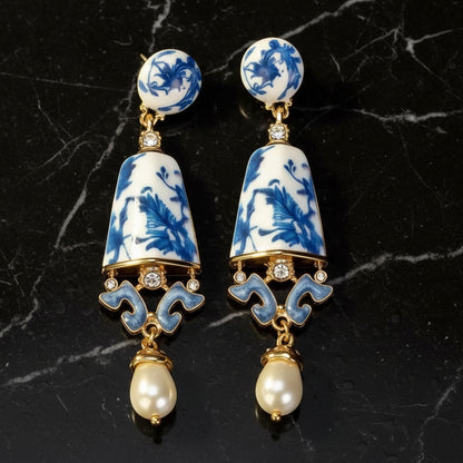 Statement Oorbellen met Porselein Look en Parel – Luxe Dames Oorbellen Blauw-Wit