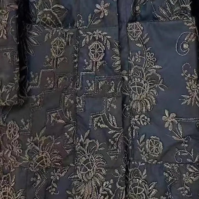 Lange Gewatteerde Winterjas met Borduurwerk Floral Tale Secret