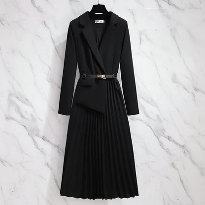 Élise Blazer Stijl Jurk Zwart of Wit met Geplooide Rok & Tailleceintuur