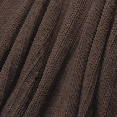 Bruine Ribgebreide Maxi Jurk met Kraag en Goudkleurige Knopen