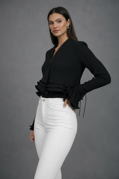Cropped Plissé Jasje met Ruffle Details Wit of Zwart