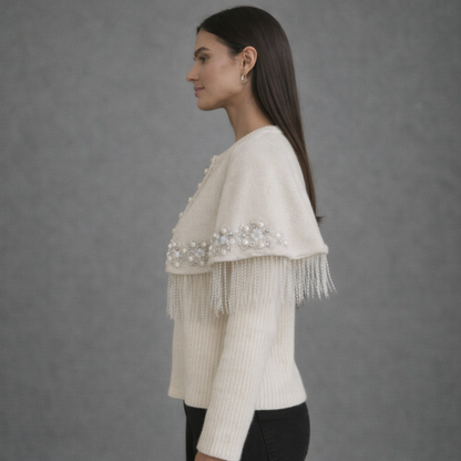 Klassieke Crème Cape met Parels en Kralenfranje