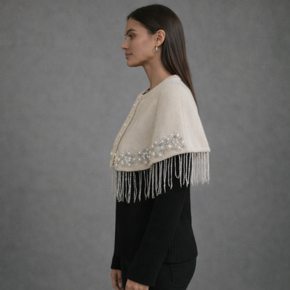 Klassieke Crème Cape met Parels en Kralenfranje