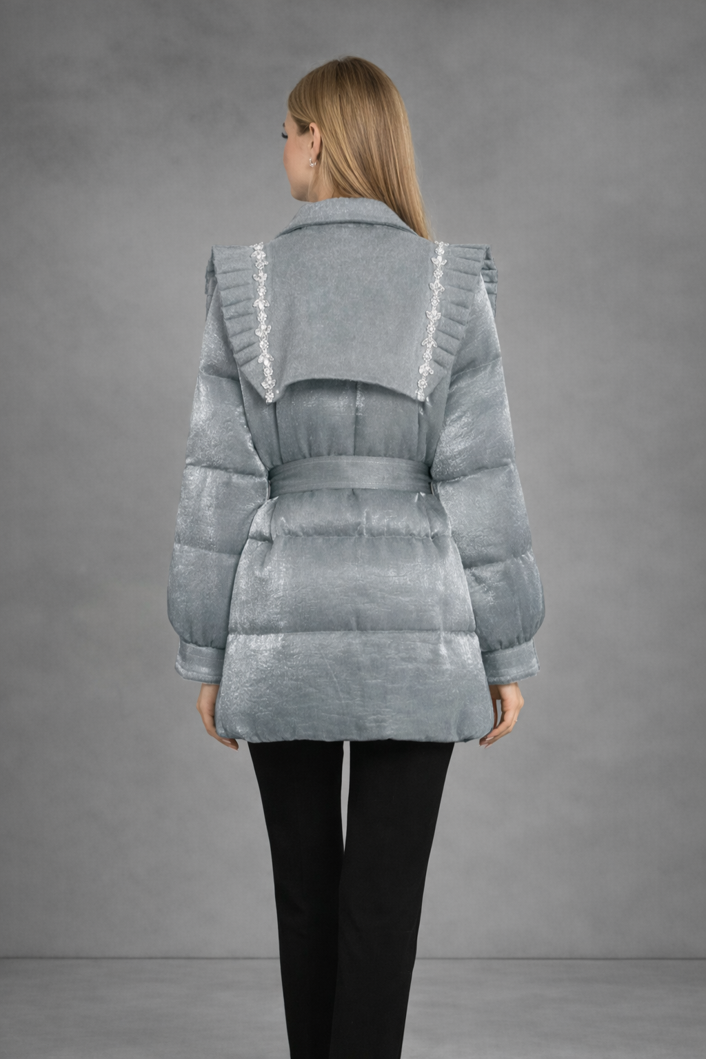 Gewatteerde Jas met Blazer Details en Cape-Schouderdesign
