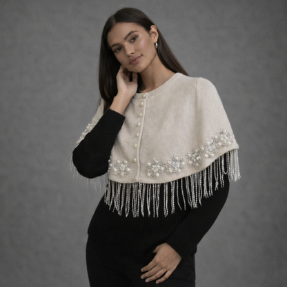 Klassieke Crème Cape met Parels en Kralenfranje