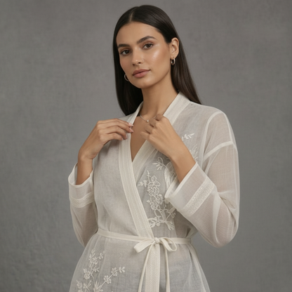 Sheer Layer Blouse met Borduurwerk en Kralen Details