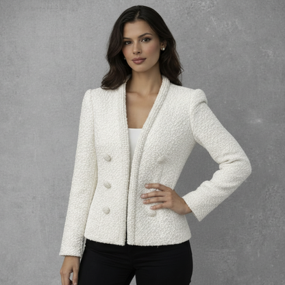 Elegant Bouclé Look Jasje in Off-White met Rijke Pareldetails